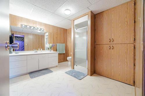 95 2Nd Avenue Ne, Teulon, MB - Indoor