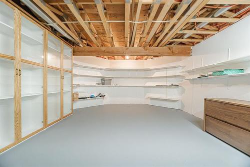 95 2Nd Avenue Ne, Teulon, MB - Indoor