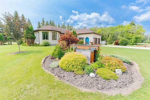 95 2Nd Avenue Ne, Teulon, MB - Outdoor
