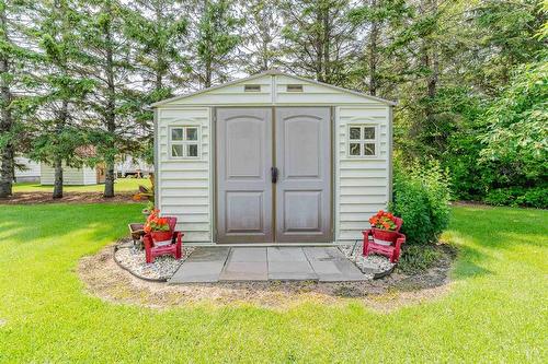 95 2Nd Avenue Ne, Teulon, MB - Outdoor