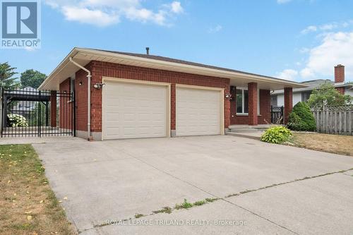 954 Chippewa Drive, London East (East D), ON - Outdoor