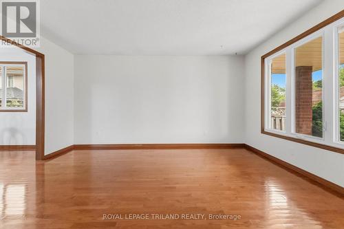 954 Chippewa Drive, London East (East D), ON - Indoor Photo Showing Other Room