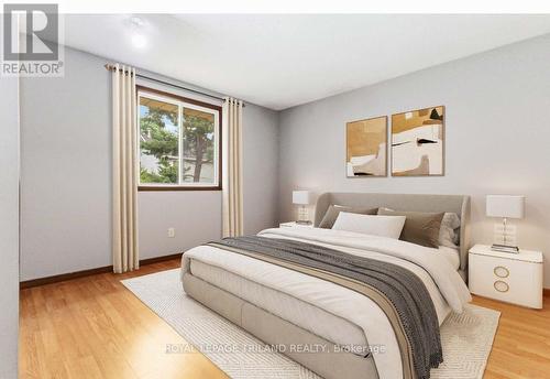 954 Chippewa Drive, London East (East D), ON - Indoor Photo Showing Bedroom