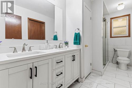 954 Chippewa Drive, London East (East D), ON - Indoor Photo Showing Bathroom
