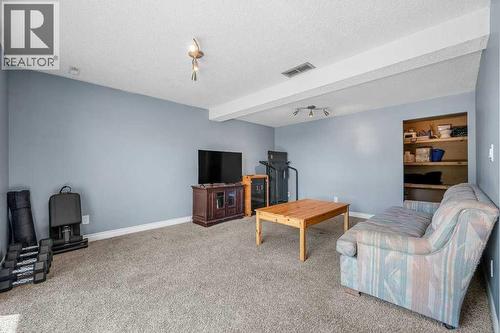 80, 1055 72 Avenue Nw, Calgary, AB - Indoor