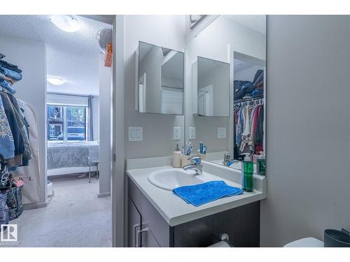 #107 142 Ebbers Bv Nw, Edmonton, AB - Indoor Photo Showing Bathroom
