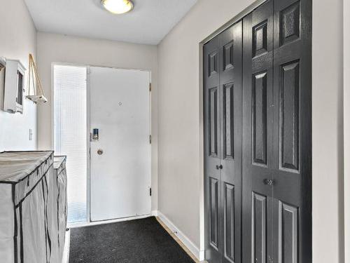 948 Ryan Place, Kamloops, BC - Indoor Photo Showing Other Room