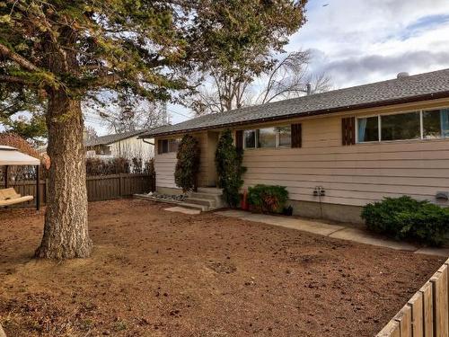 948 Ryan Place, Kamloops, BC - Outdoor