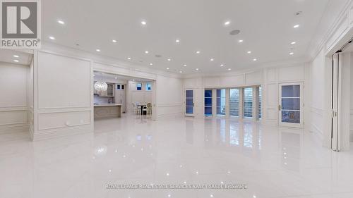 8 High Point Road, Toronto, ON - Indoor Photo Showing Other Room