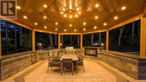 8 High Point Road, Toronto, ON - Indoor Photo Showing Dining Room