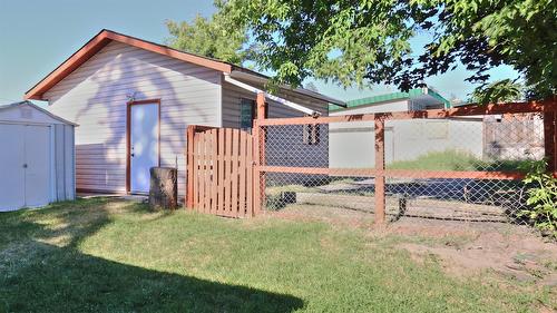 304 5Th Avenue, Cranbrook, BC - Outdoor