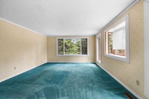 357 3A Street, Cranbrook, BC - Indoor Photo Showing Other Room