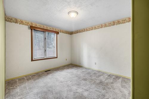 357 3A Street, Cranbrook, BC - Indoor Photo Showing Other Room