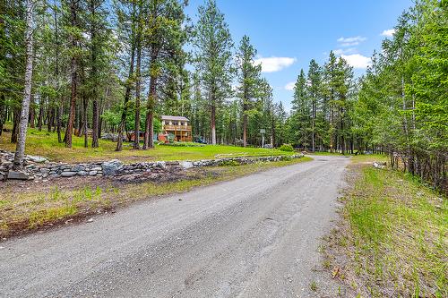 357 3A Street, Cranbrook, BC - Outdoor