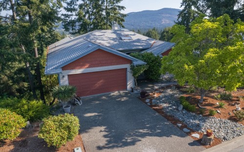 6089 Chippewa Rd, Duncan, BC 