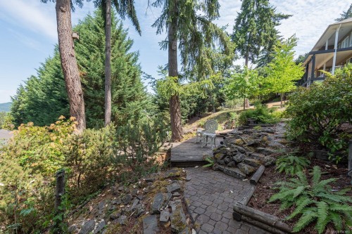 6089 Chippewa Rd, Duncan, BC 