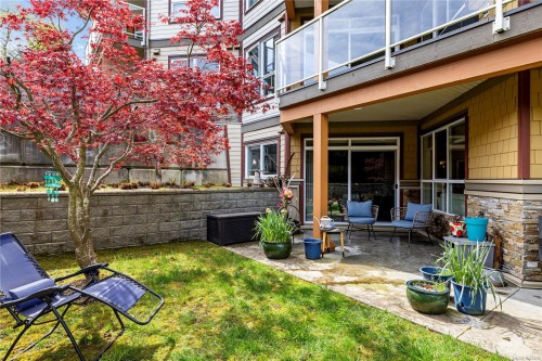 #100-439 College Rd, Qualicum Beach, BC - Outdoor With Deck Patio Veranda