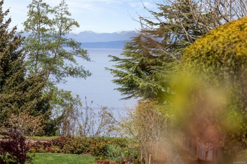 #100-439 College Rd, Qualicum Beach, BC - Outdoor With Body Of Water With View
