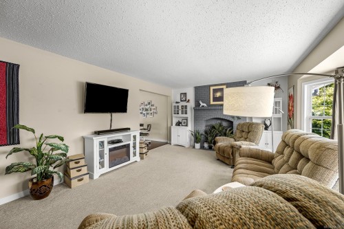 58 Mitchell Rd, Courtenay, BC 