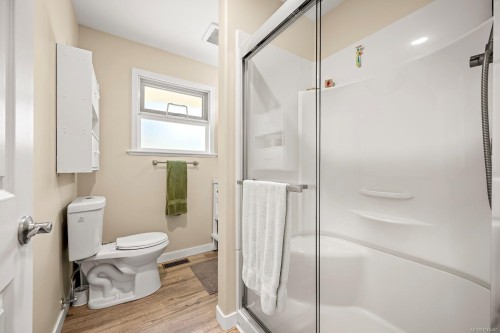 58 Mitchell Rd, Courtenay, BC 