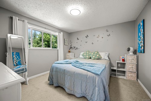 58 Mitchell Rd, Courtenay, BC 