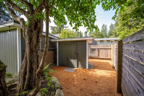 58 Mitchell Rd, Courtenay, BC 