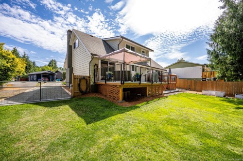 58 Mitchell Rd, Courtenay, BC 