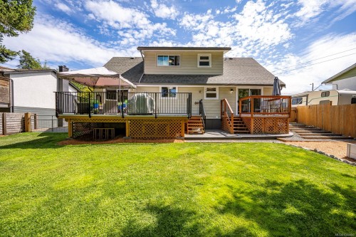 58 Mitchell Rd, Courtenay, BC 