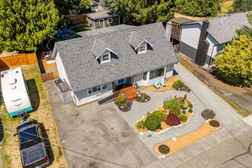 58 Mitchell Rd, Courtenay, BC 