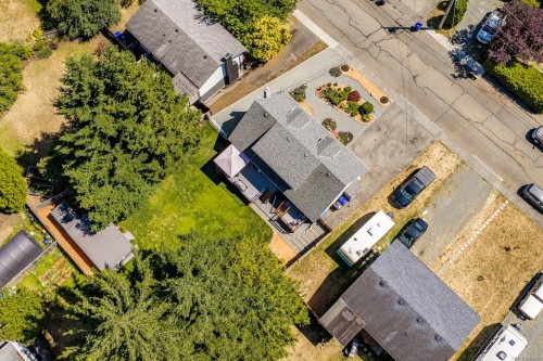 58 Mitchell Rd, Courtenay, BC 