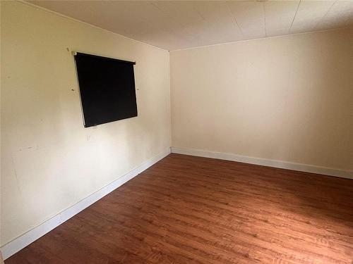 315 Tupper Street E, Killarney, MB - Indoor Photo Showing Other Room