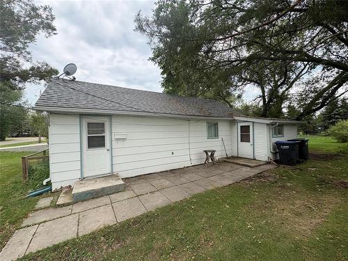 315 Tupper Street E, Killarney, MB - Outdoor