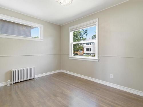 56 Hazelhurst Street, Dartmouth, NS - Indoor Photo Showing Other Room