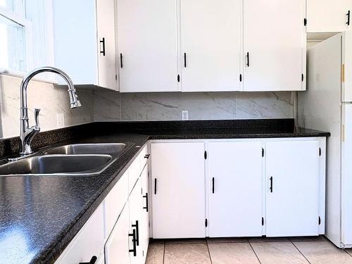 1170 Prince Street, Truro, NS - Indoor Photo Showing Kitchen With Double Sink