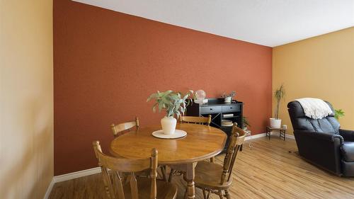 1389 Lund Road, Kelowna, BC - Indoor Photo Showing Dining Room