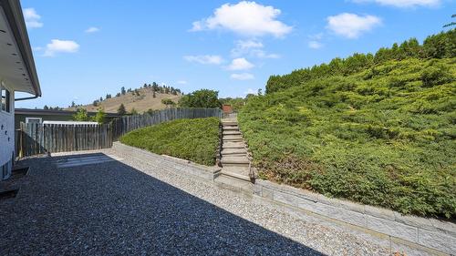 1389 Lund Road, Kelowna, BC - Outdoor