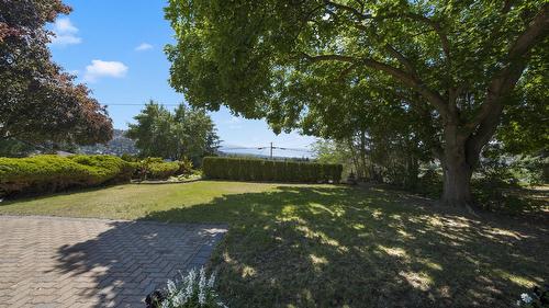 1389 Lund Road, Kelowna, BC - Outdoor