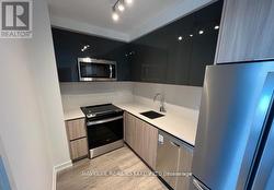 1014 - 3100 KEELE STREET Toronto, ON M3M 0E1