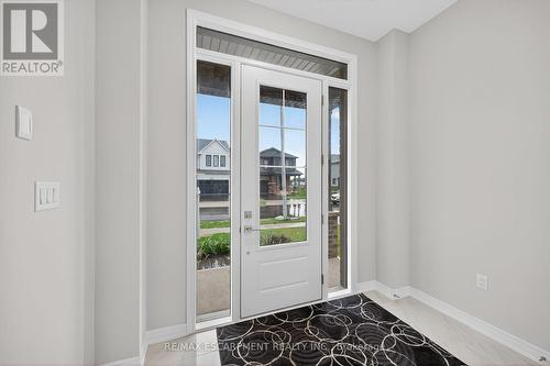 67 Starfire Crescent, Hamilton, ON - Indoor Photo Showing Other Room