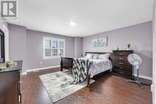 4 Cutts Crescent, Hamilton, ON - Indoor Photo Showing Bedroom