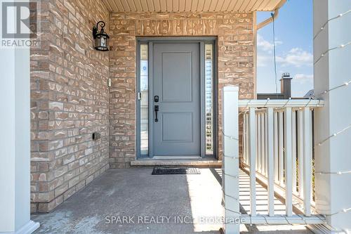 4 Cutts Crescent, Hamilton, ON - Outdoor With Exterior