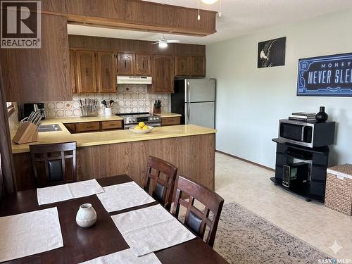 204 Railway Avenue W, Shellbrook, SK - Indoor Photo Showing Kitchen With Double Sink