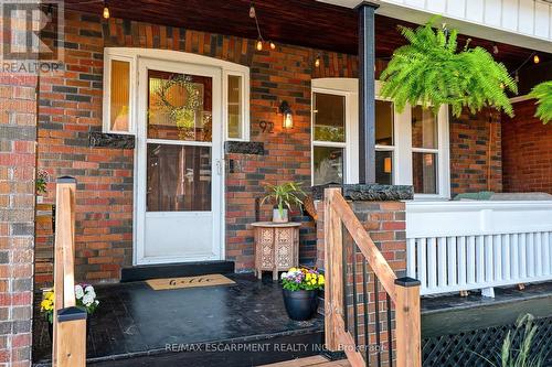 92 Province Street, Hamilton, ON - Outdoor With Exterior