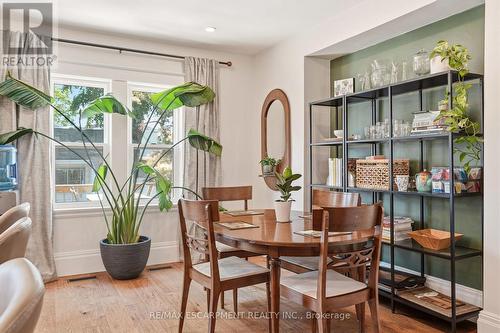 92 Province Street, Hamilton, ON - Indoor Photo Showing Dining Room