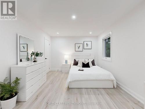 60 Kleins Ridge, Vaughan, ON - Indoor