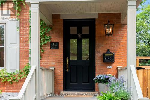 31 Woodlawn Avenue, Ottawa, ON - Outdoor
