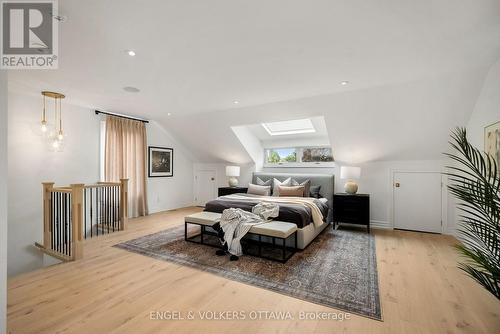 31 Woodlawn Avenue, Ottawa, ON - Indoor Photo Showing Bedroom