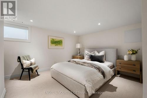 31 Woodlawn Avenue, Ottawa, ON - Indoor Photo Showing Bedroom
