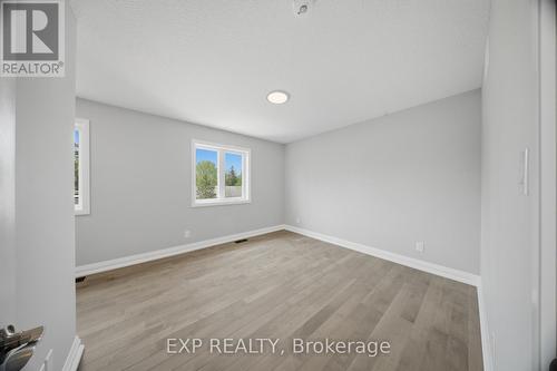 107 Stephenson Way, Minto, ON - Indoor Photo Showing Other Room