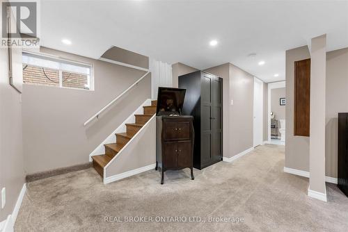 99 Tuxedo Avenue S, Hamilton, ON - Indoor